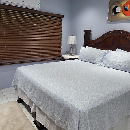 The President Room 5 Minutes To Devon House 4 Waterloo Avenue Kingston Luaran gambar